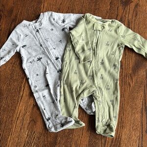 Carters onesies 3M